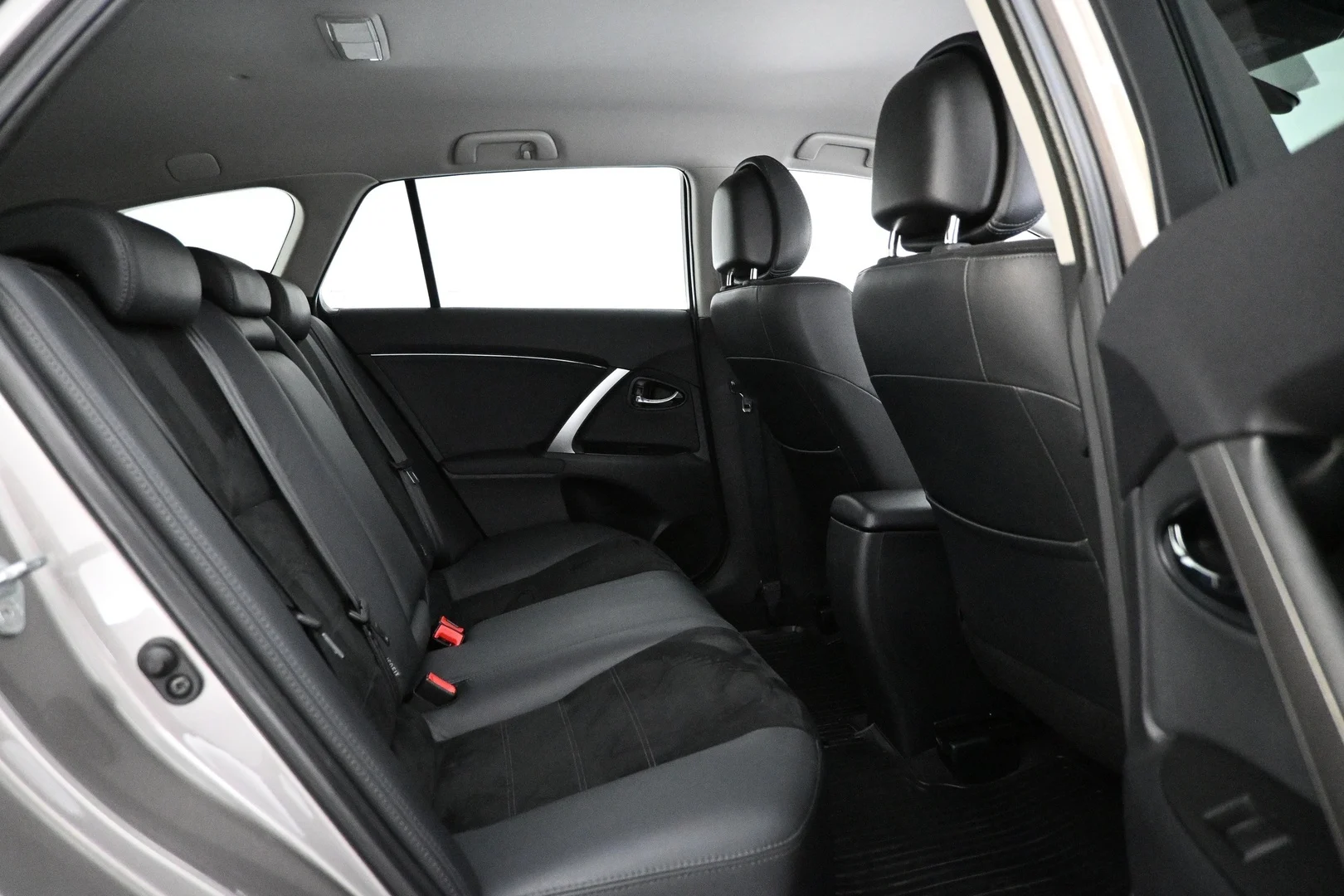 Car Image - 1CIfMxiFc7ootNlb0ofwiY