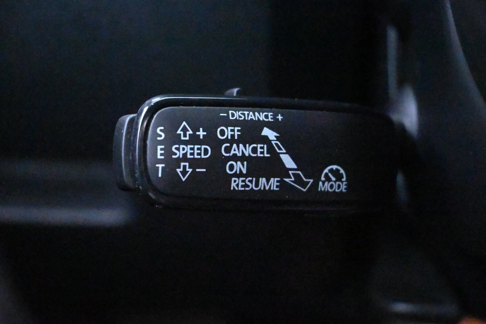 Car Image - 552fj31BgkCTAnbAlvfQiH