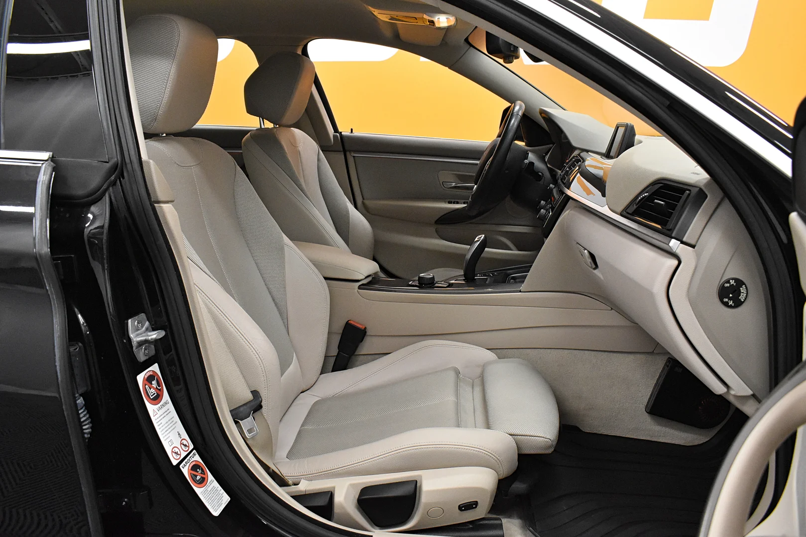 Car Image - 6NAFzxMCfGfxipp2RaYq1j