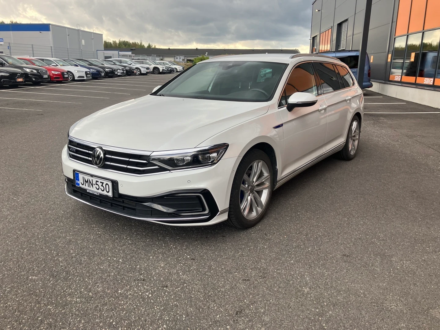 Car Image - 5xn9pvAnO4oA5lnpWtobqS