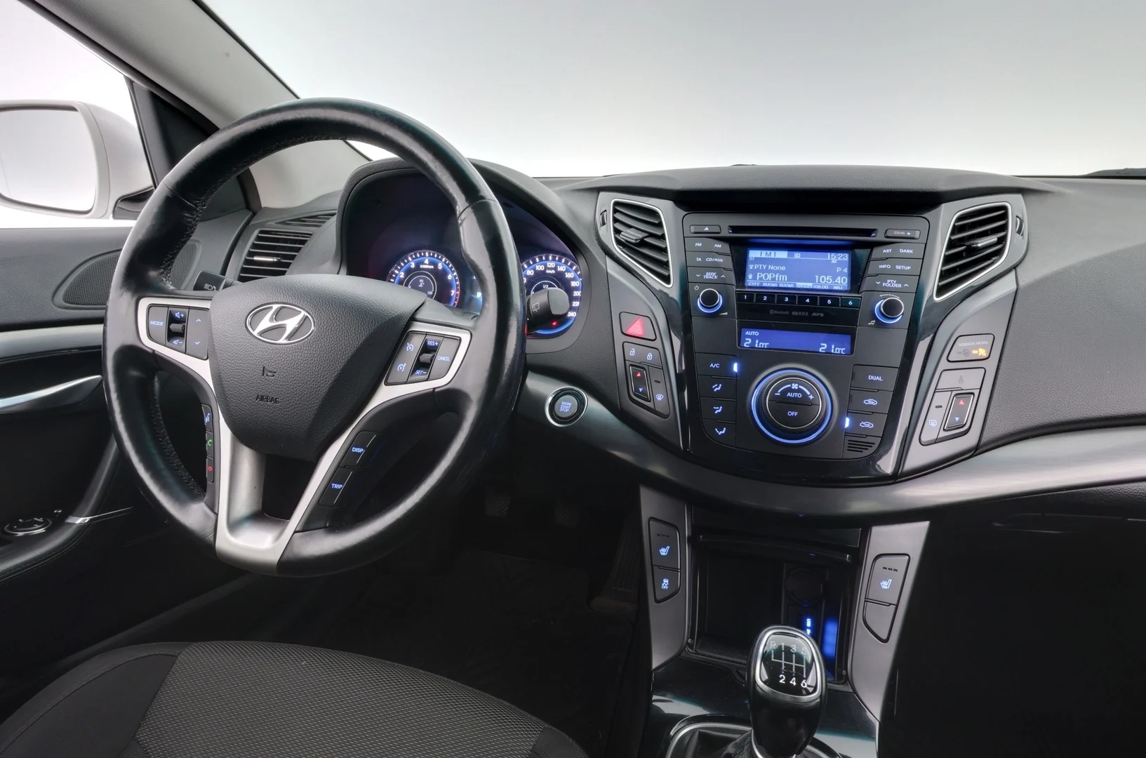 Car Image - 5vBoxhPRz9LqMsinfbBfoB