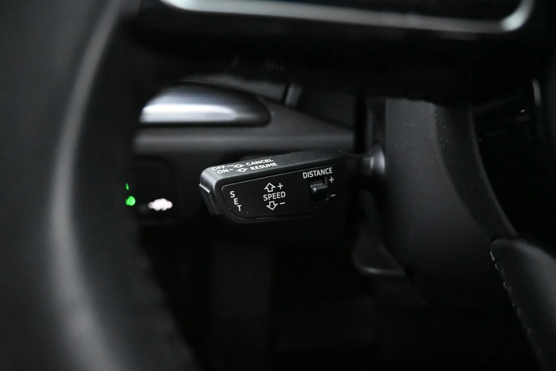 Car Image - OxDdxeDfbuissRTyypvHE