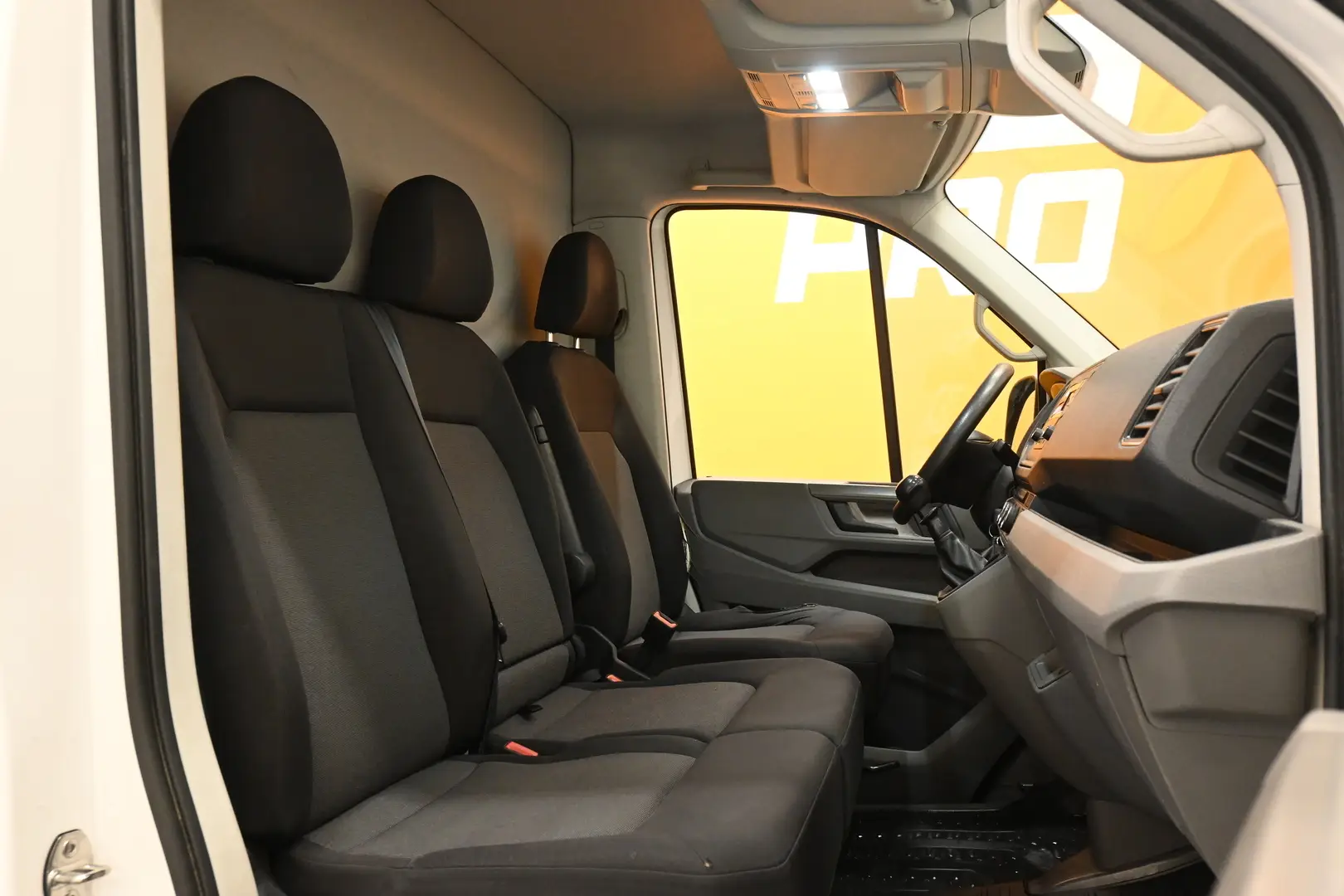 Car Image - 2mHVyWxotyuWy5bZ4BLs4a