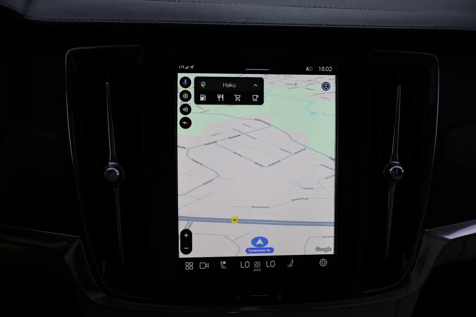 Car Image - rsrT9txfg9CElAnVdHzcE
