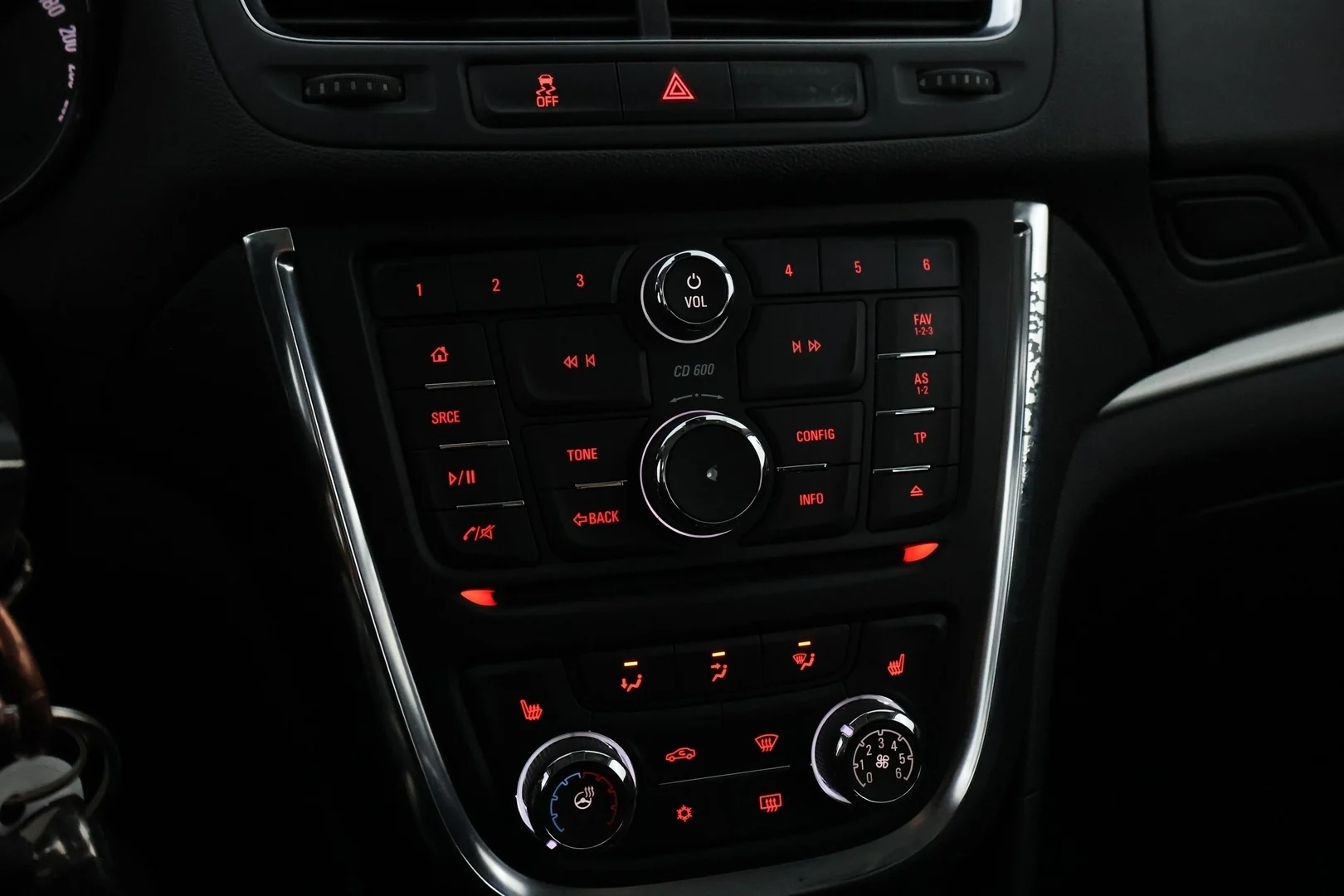 Car Image - 1JNPwBVUdYV5RX6QGjaQNM