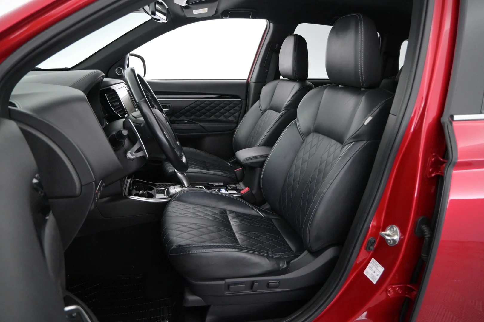 Car Image - 2oZ4Uc8nJ8RctFQBJE36MF