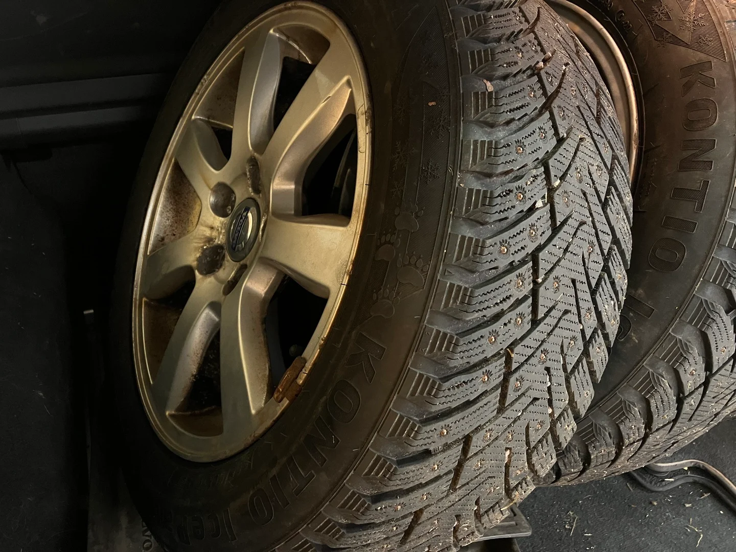 Car Image - sSHAQNyXFReXulwH6tUFJ
