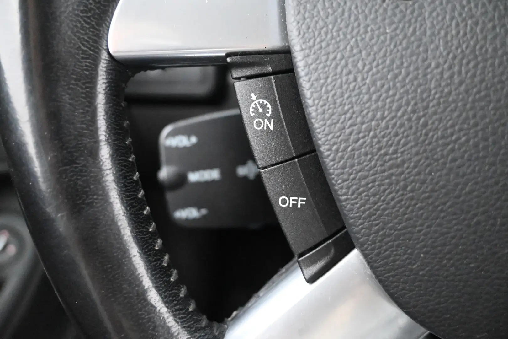 Car Image - 6bcrj3Q2vmbHK5VNgbmicu