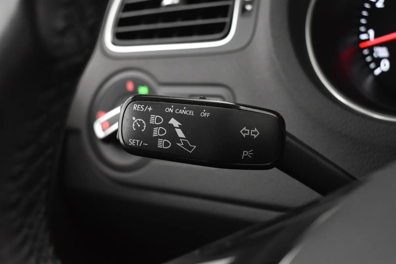 Car Image - 3TShCes4ohmFJgN9QUfXnF