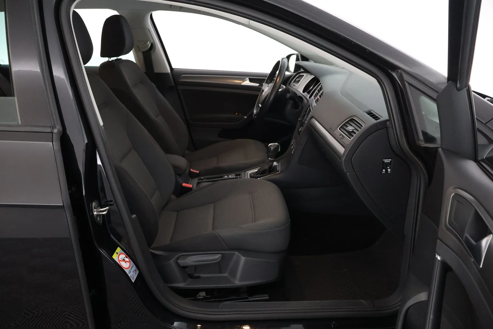 Car Image - zbVT3ASR0Knus4NuEiBdZ
