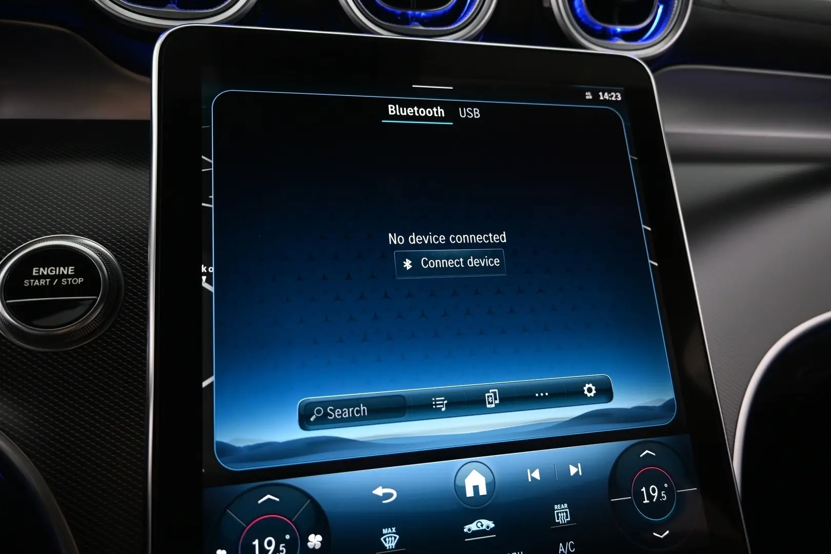 Car Image - 5MjYiR5HuNuoAxjdmQeTFF
