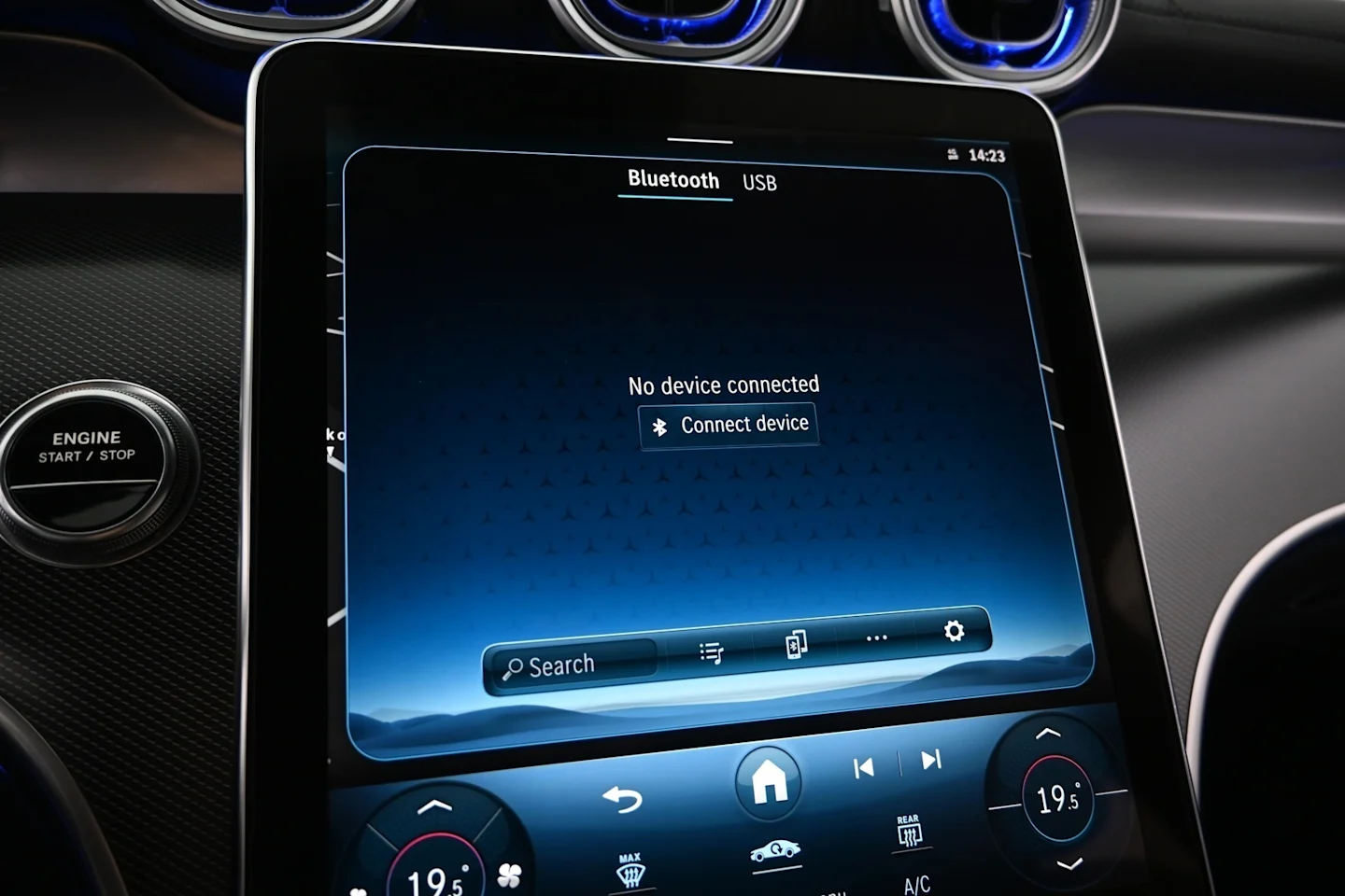 Car Image - 5MjYiR5HuNuoAxjdmQeTFF