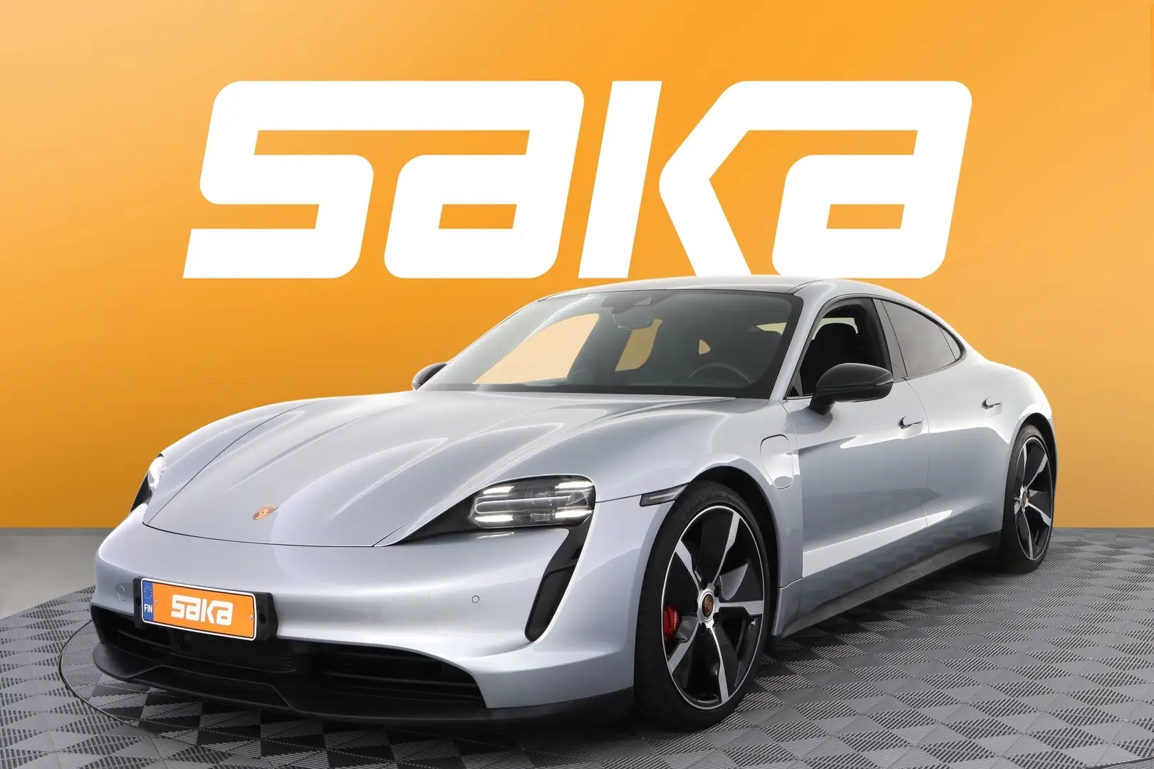 Car Image - 7E8xzHKbJWzuPzlSNqn8ad