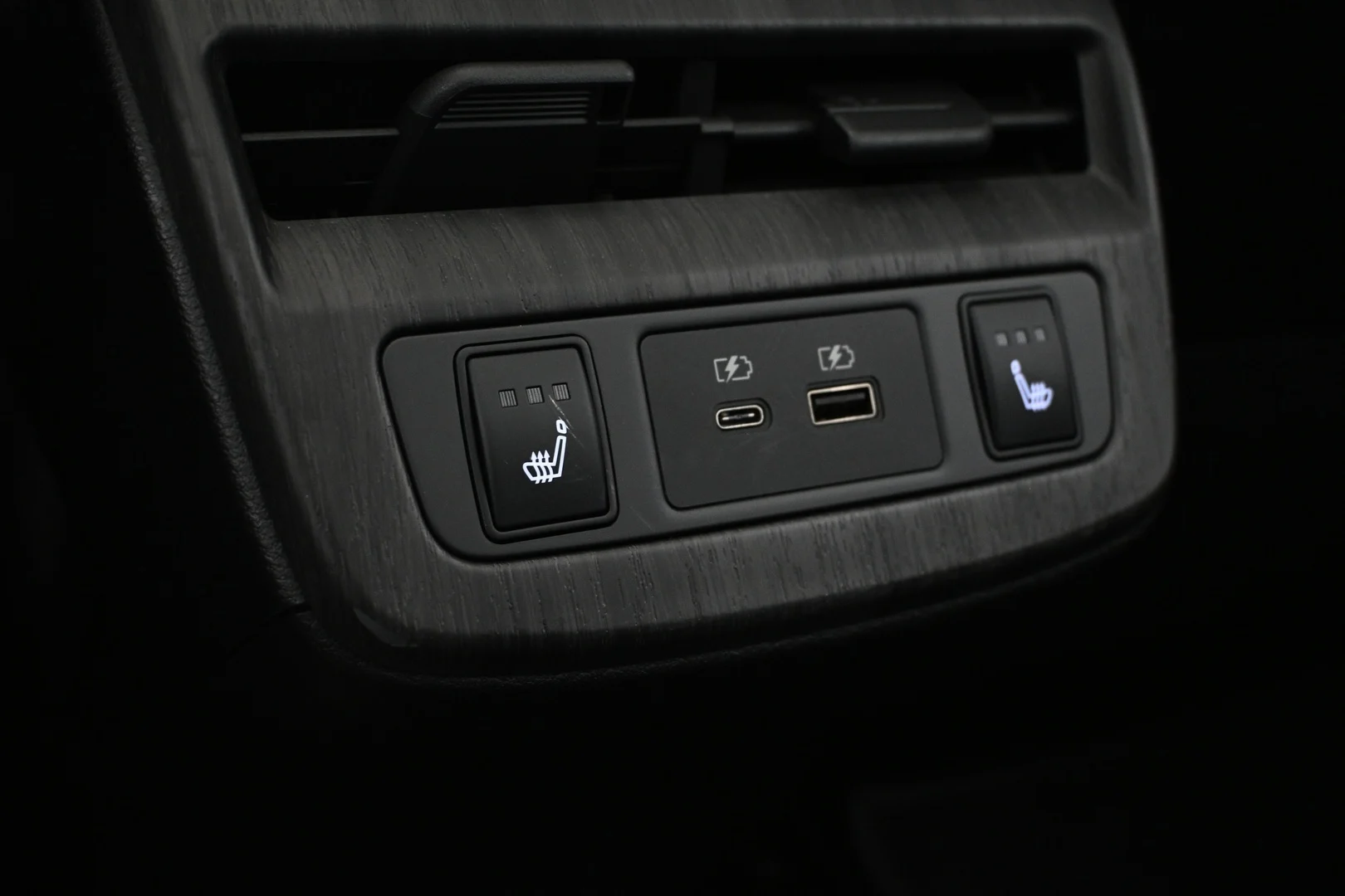 Car Image - 5qf5UAXOBLApfzH1OUpTFN