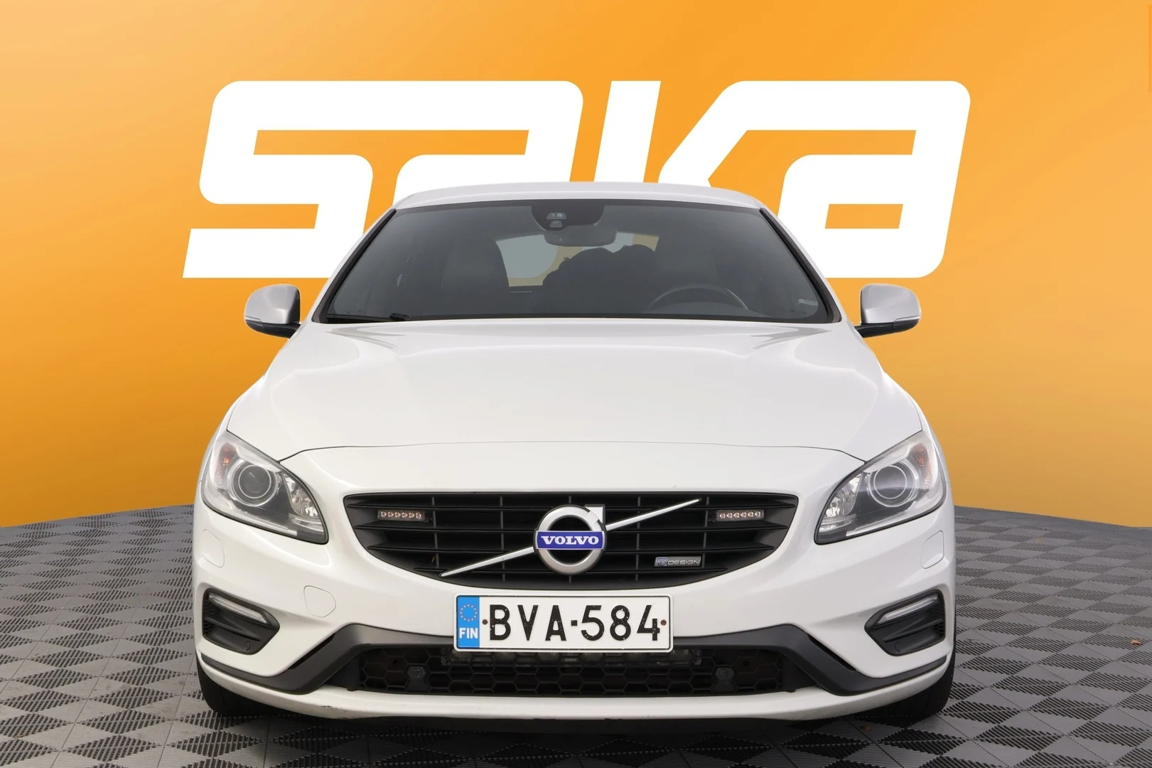Car Image - 1I6eO20fGOCqQb87LCVYo0
