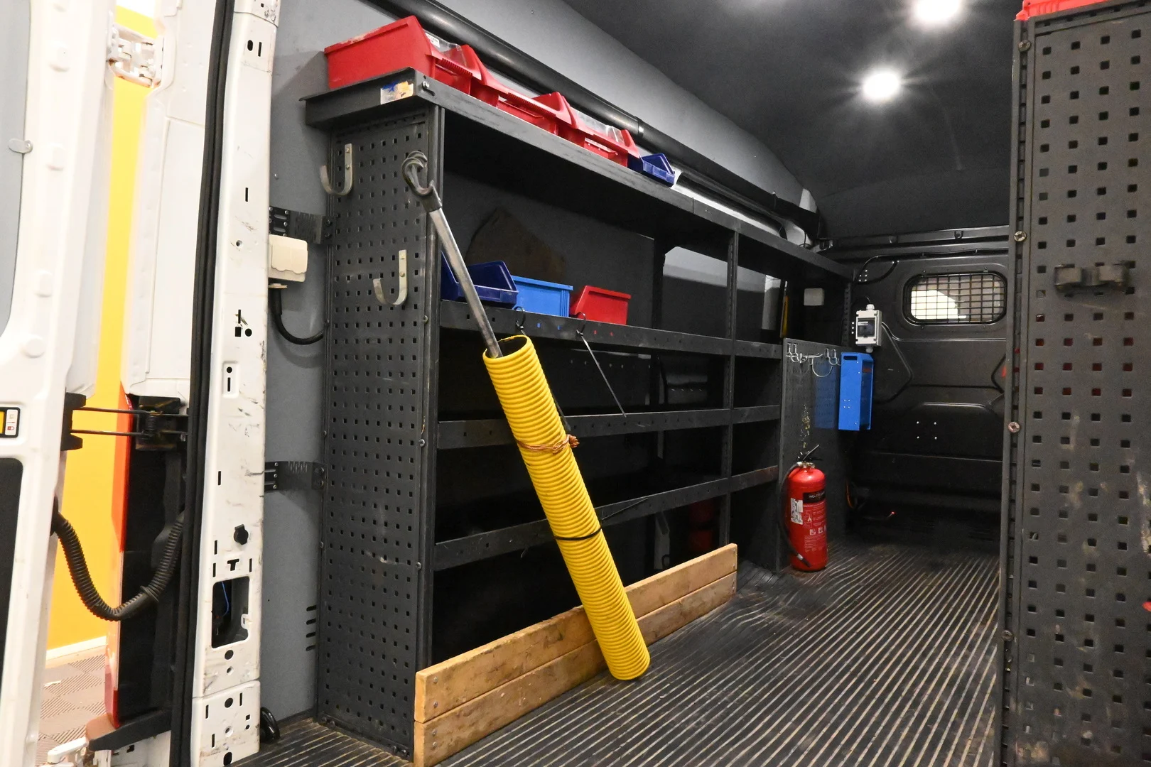 Car Image - ez20SG7BNICsUYl5VtD8I