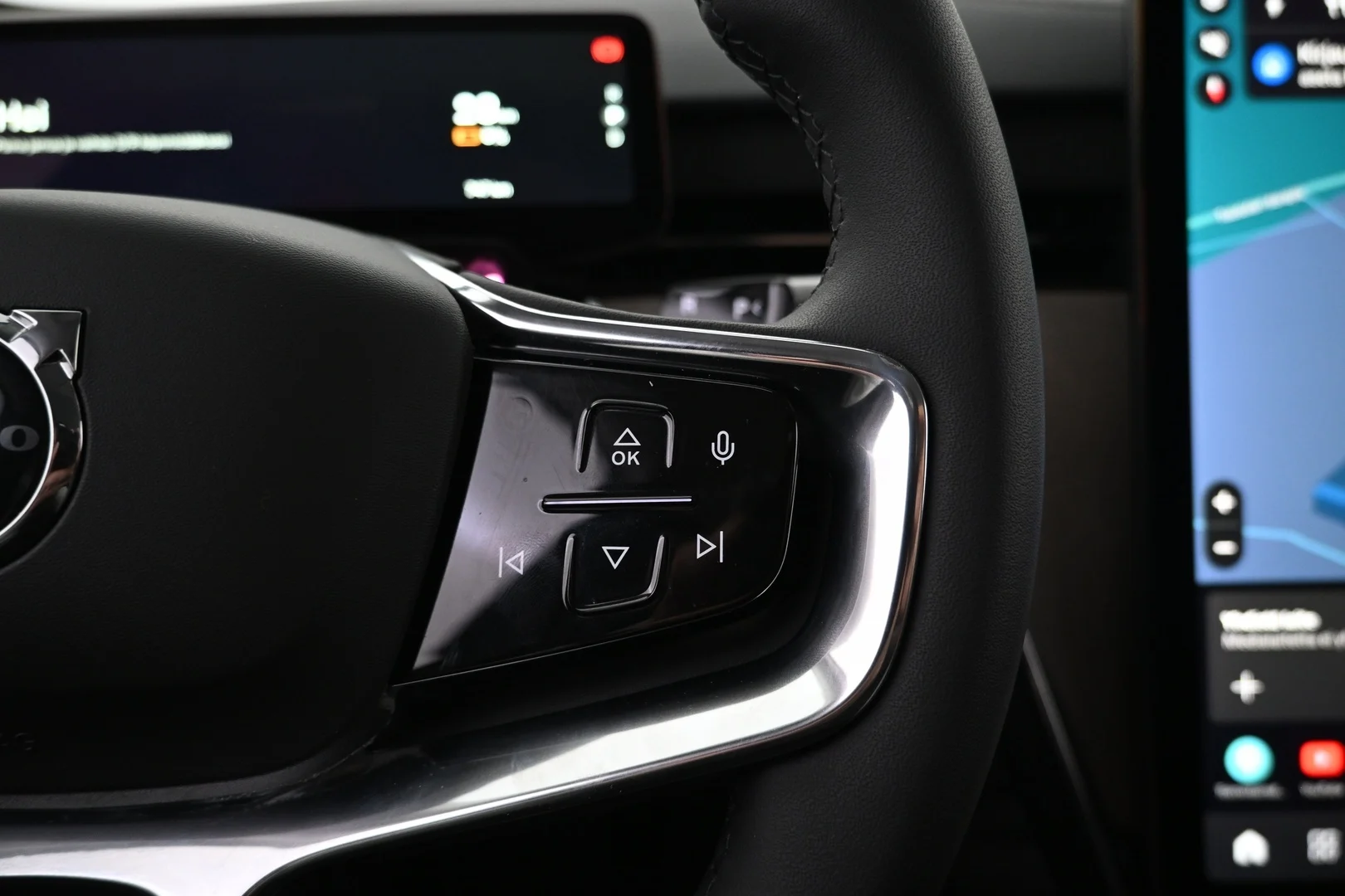 Car Image - 7qjEujmWjAhAIlL4S8YQjF