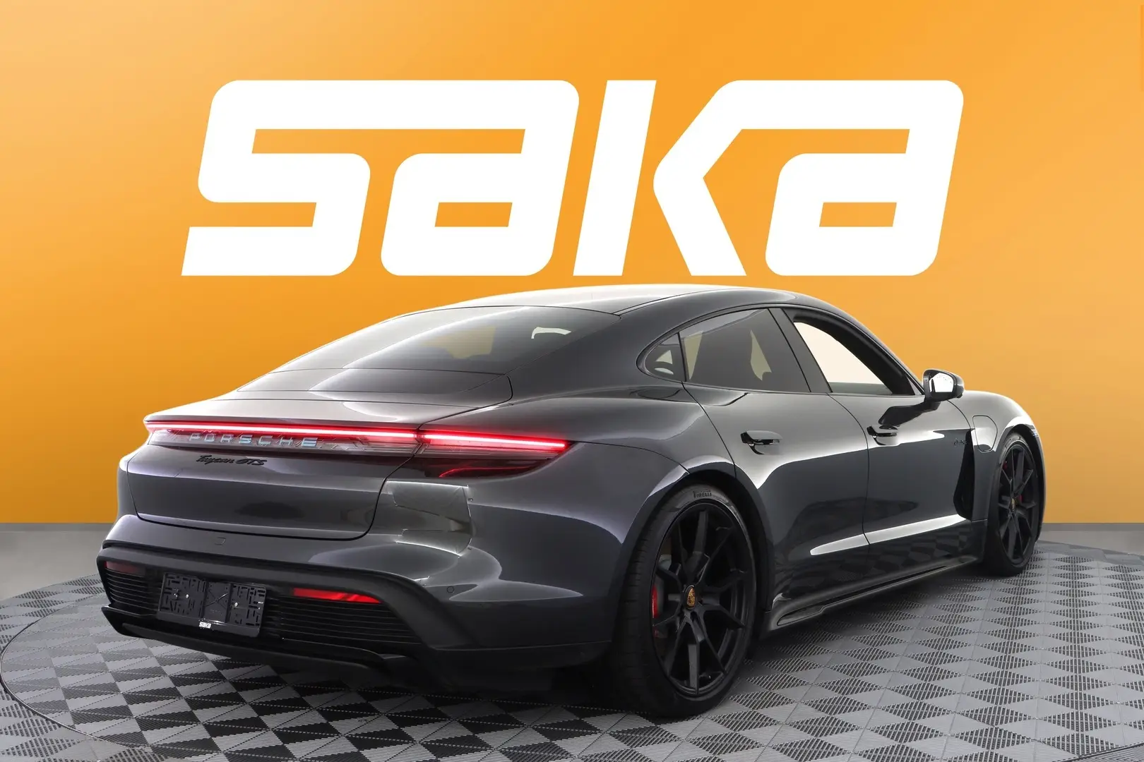 Car Image - kpB1jGFLBpo0TmjIIVQR7