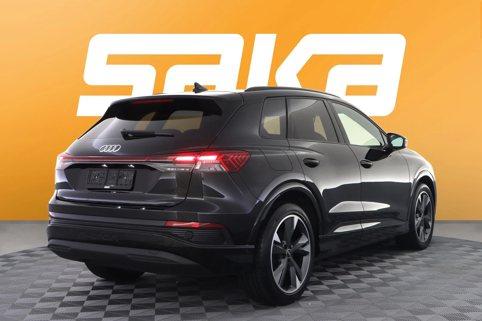 Car Image - 5sMY6gIA99jBMpsN8vJVq7