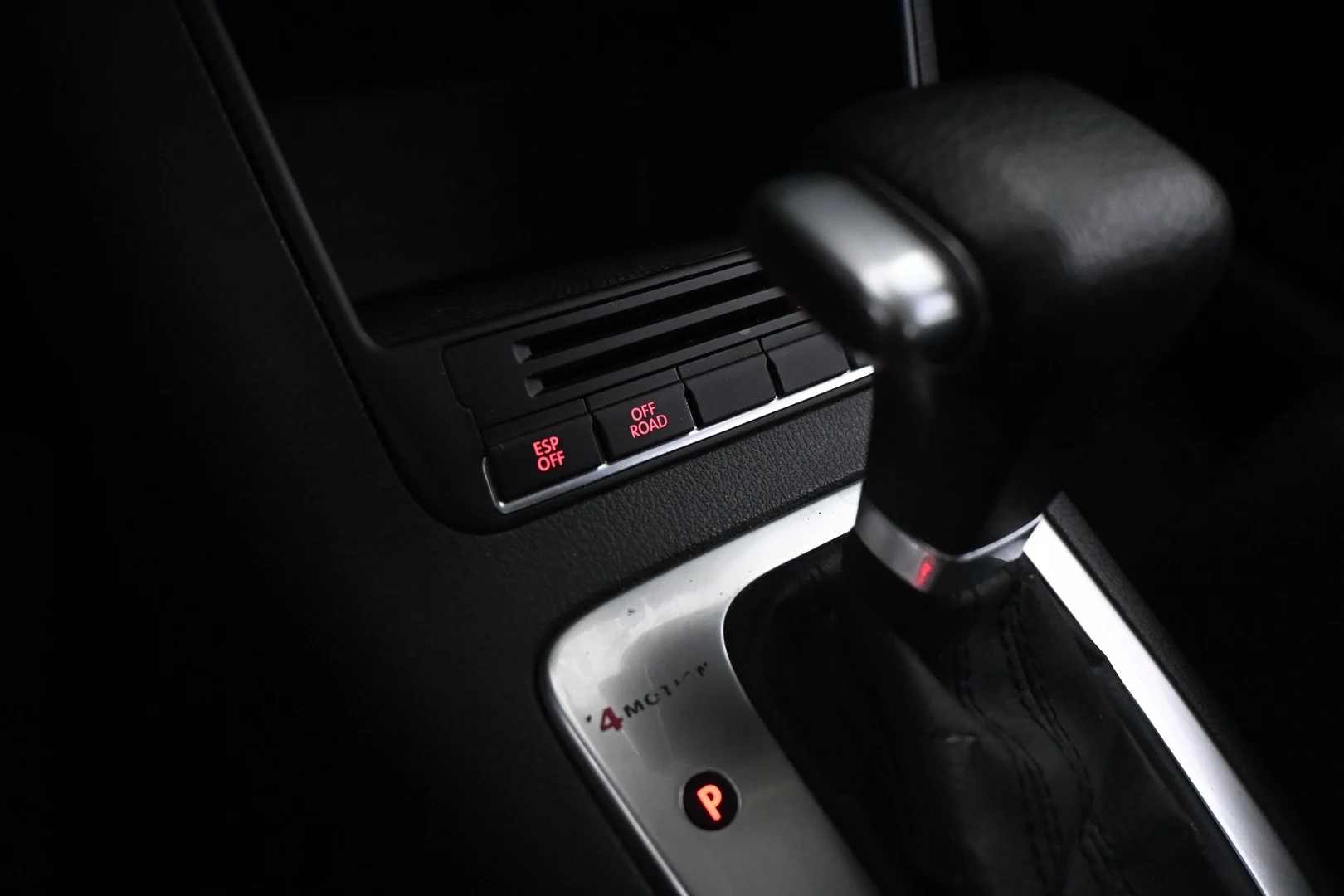 Car Image - 6IdZyyYtk9lEkNsVujGKCD