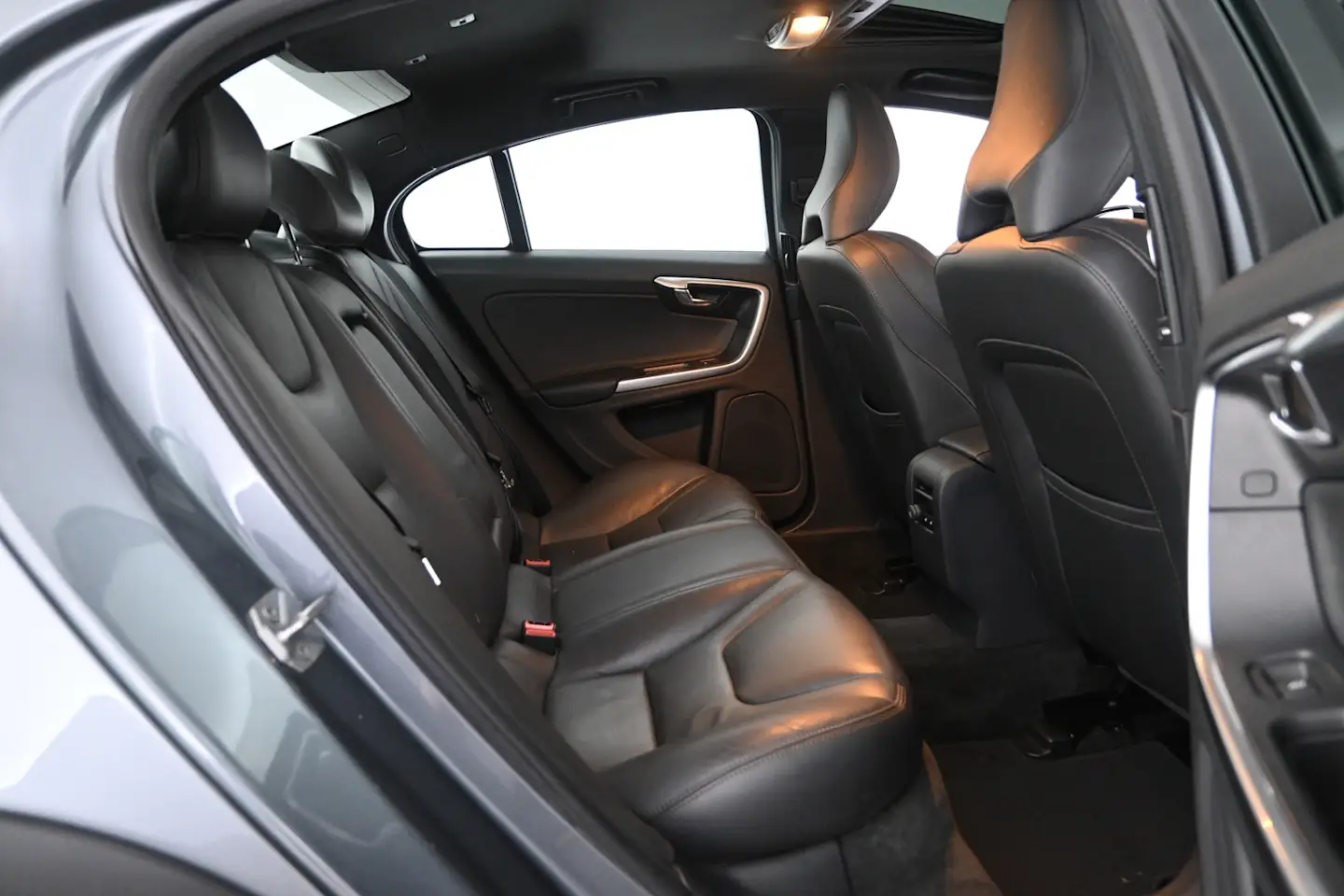 Car Image - 1y95kGpAroF9MyJESKWoel