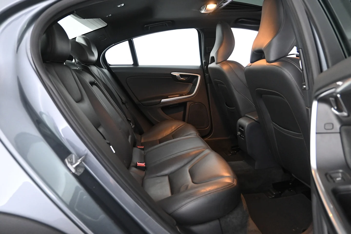 Car Image - 1y95kGpAroF9MyJESKWoel