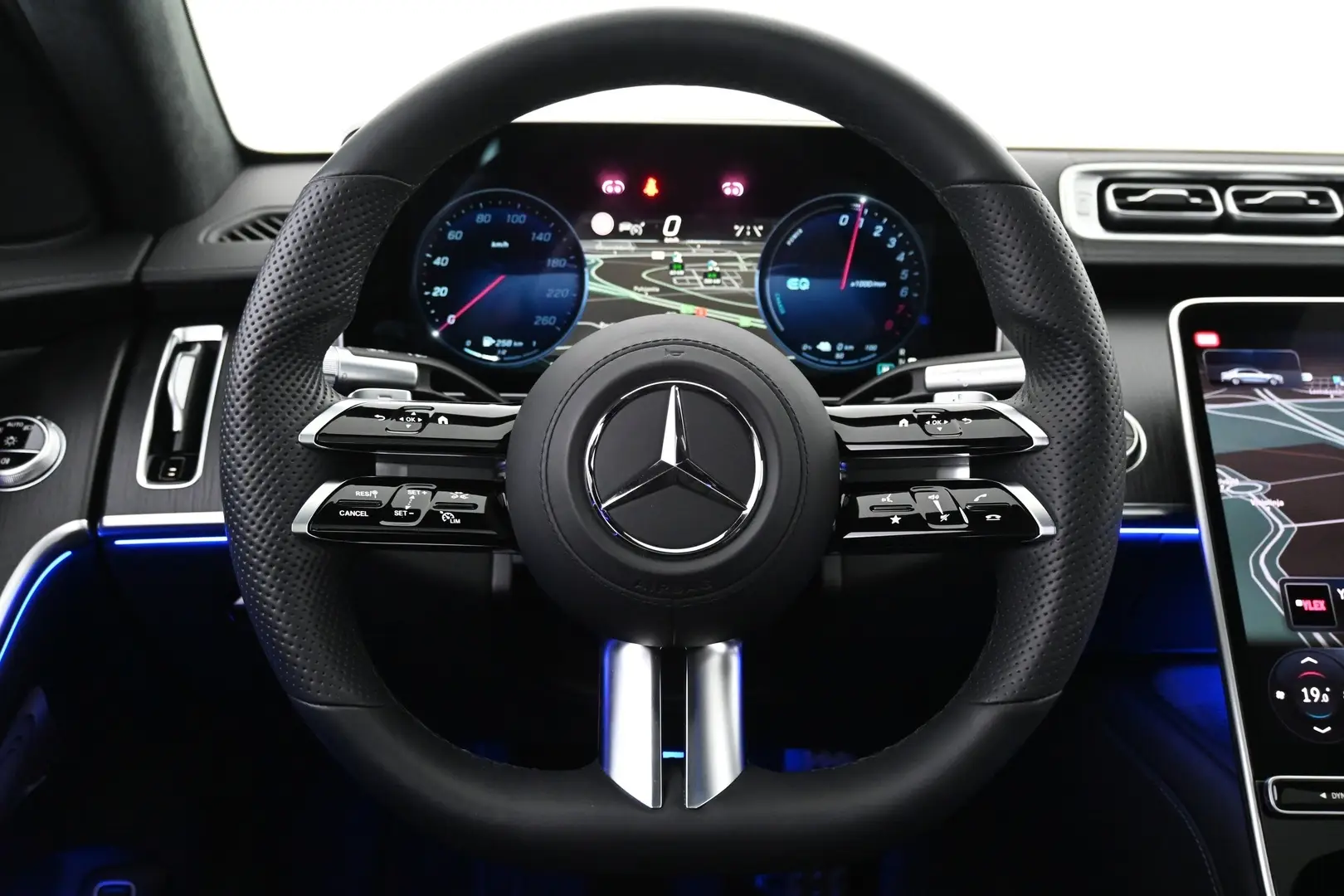 Car Image - 2C3JoUKVZo3uUnIIsgkTVw