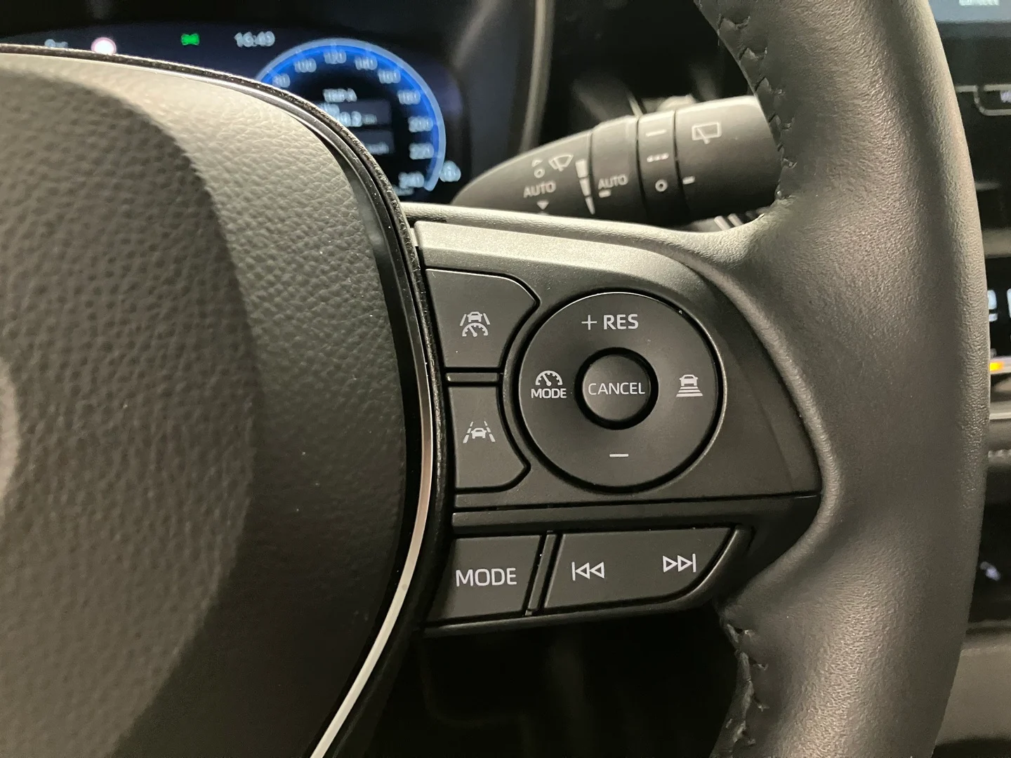 Car Image - 7FXlMs0eKyK6gtWnE5zmf3