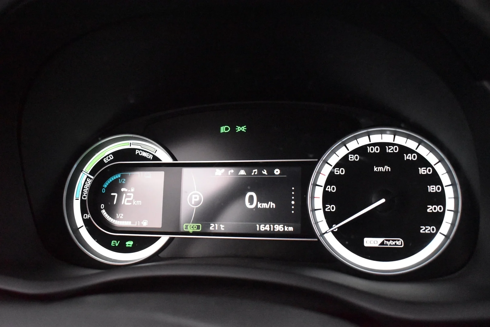 Car Image - 1Eif5s4d5EluTQso3DYCQH