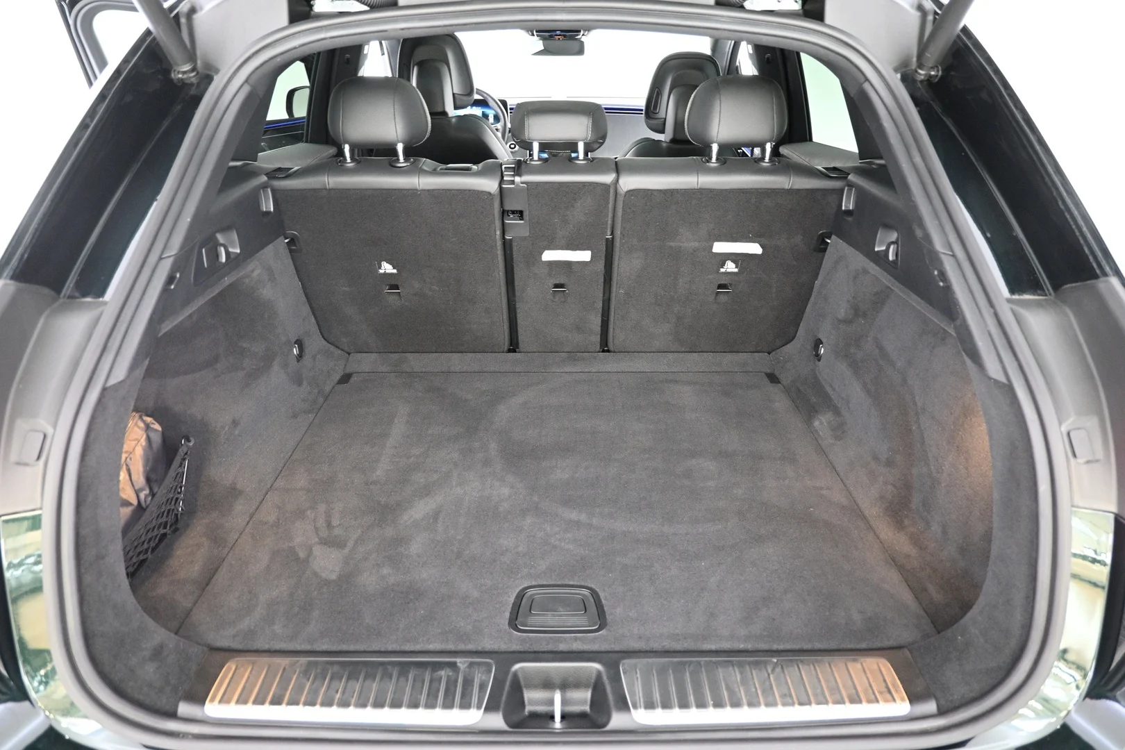 Car Image - 7r9IEPb7YRsH2MPAWavtYF