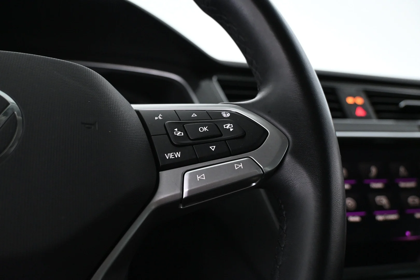Car Image - 6HfWw7SBqkuv4D0w32uB49