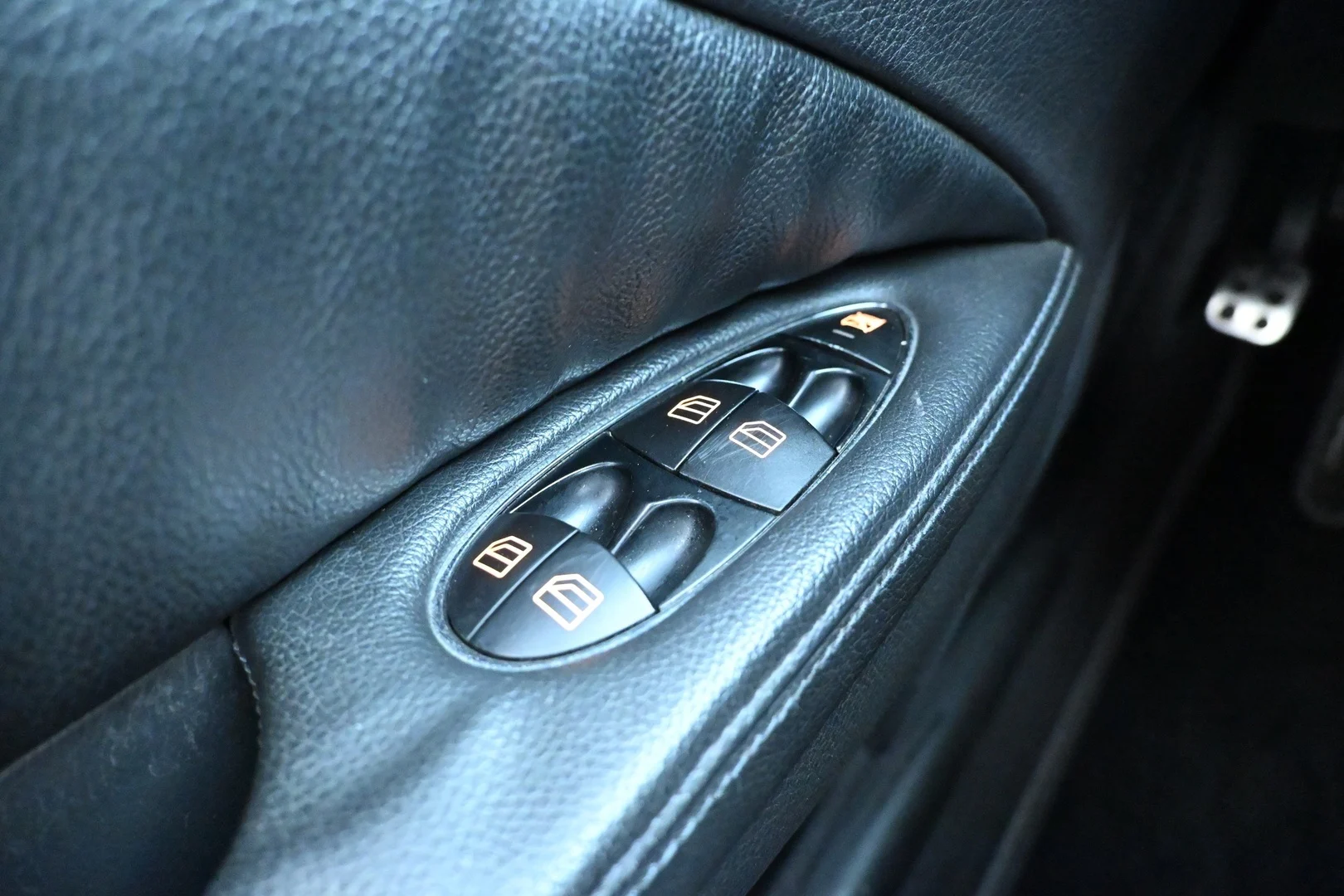 Car Image - RPkaorDMdKLXvdlAifTeB