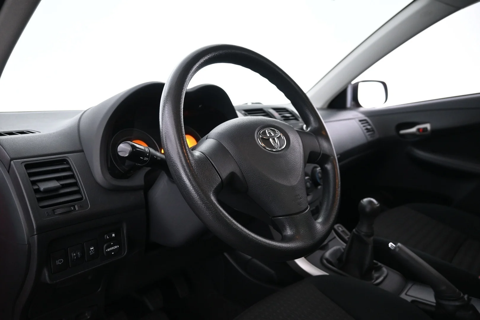 Car Image - 6qsLjES8ewP6q7t2BWJevA