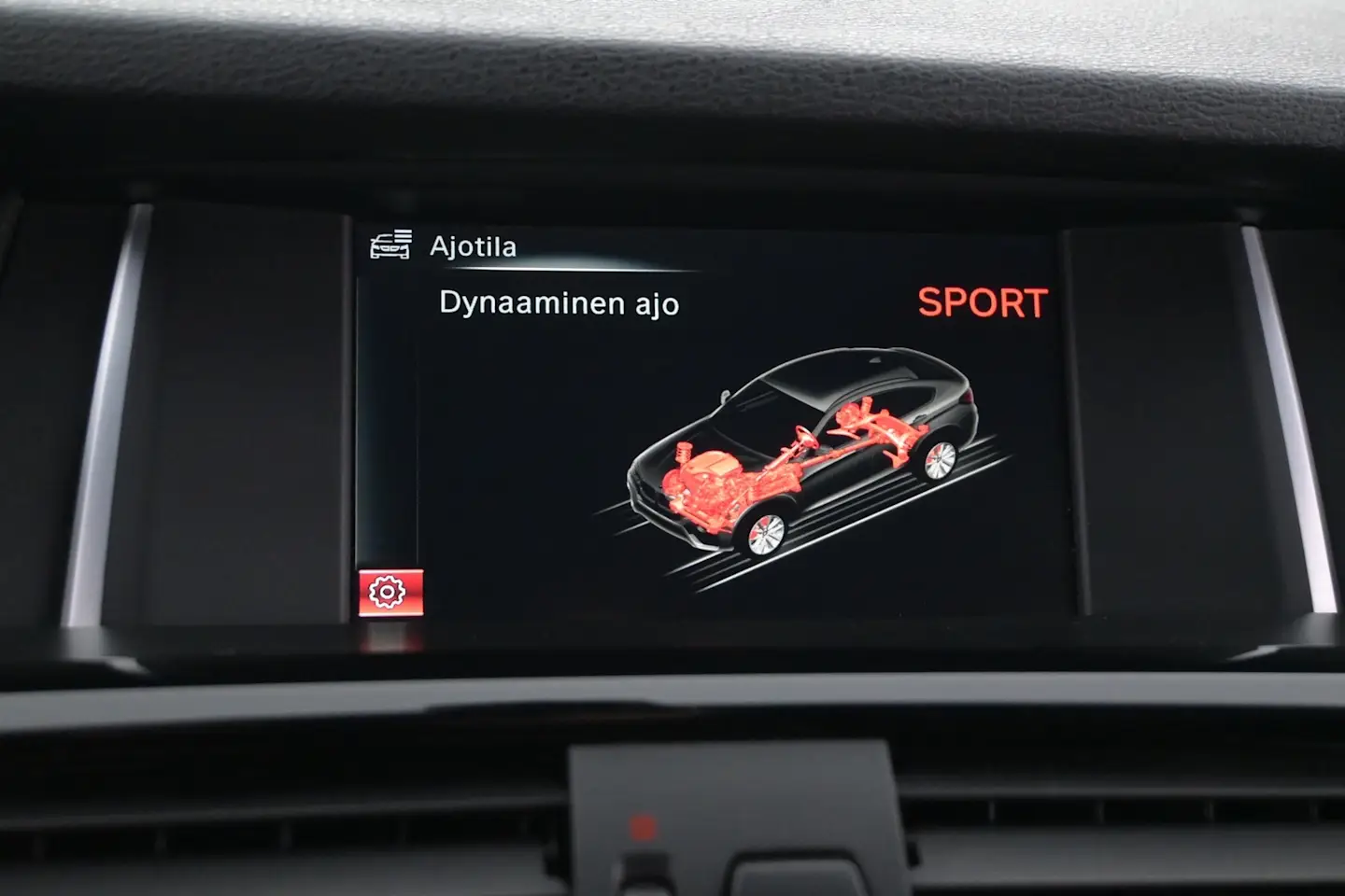 Car Image - jaq1CROSTet8S5oX10YG0