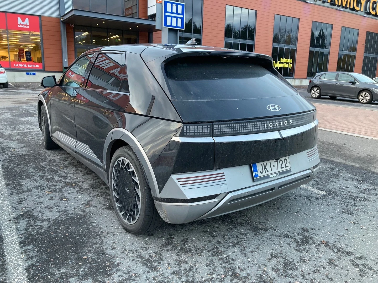 Car Image - 5tXitw4Du6X4Ey9Xto5IiI
