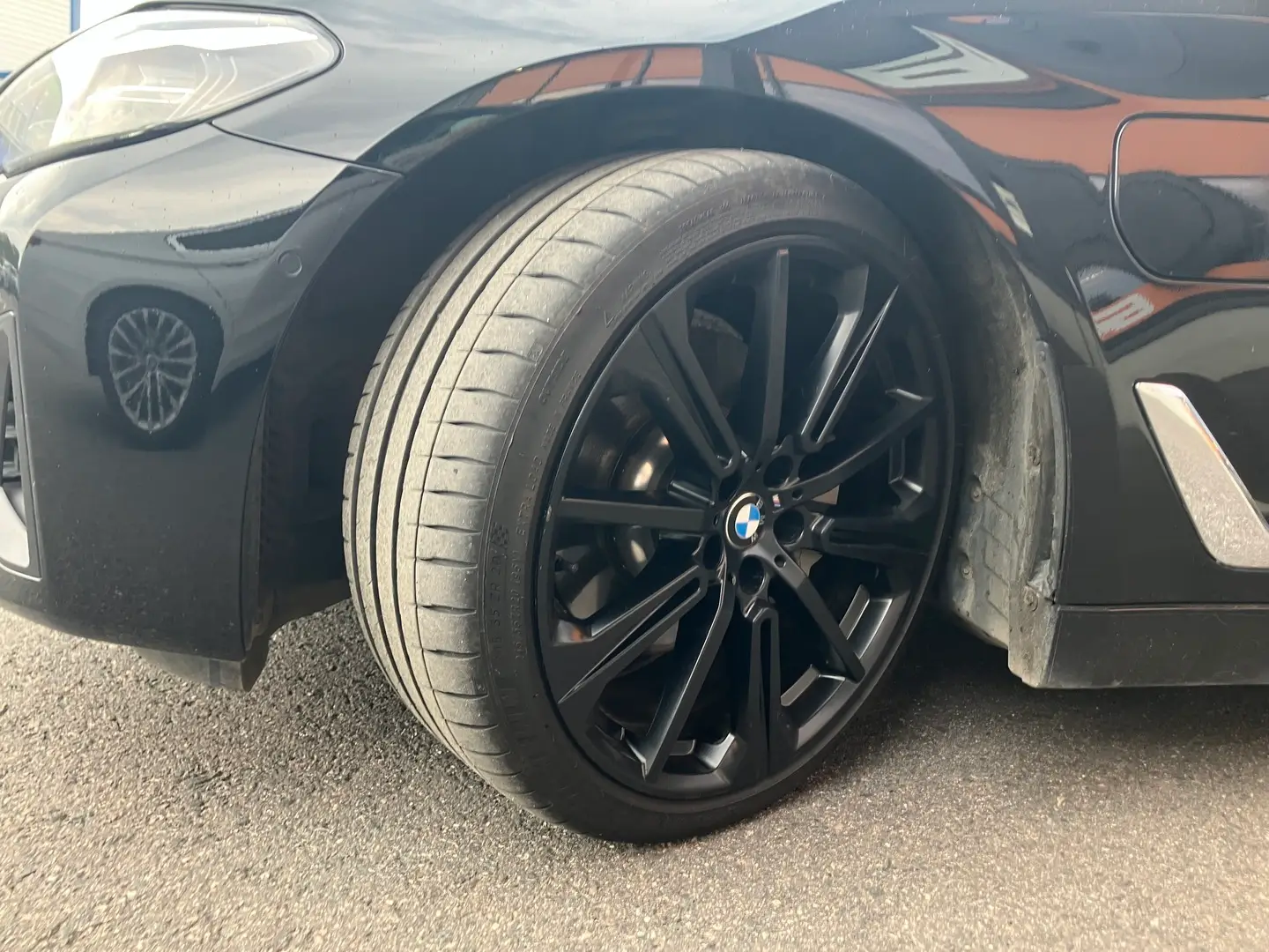 Car Image - 4k4cnUDkqKzXapP4XvNXvJ