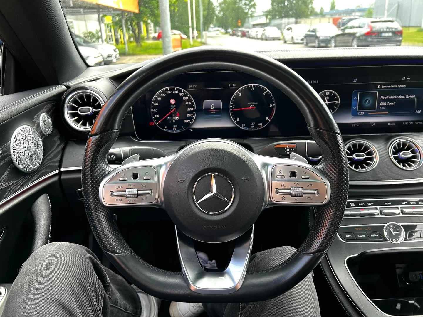 Car Image - 5xb3KgGUHj3ja8LA2WxL83