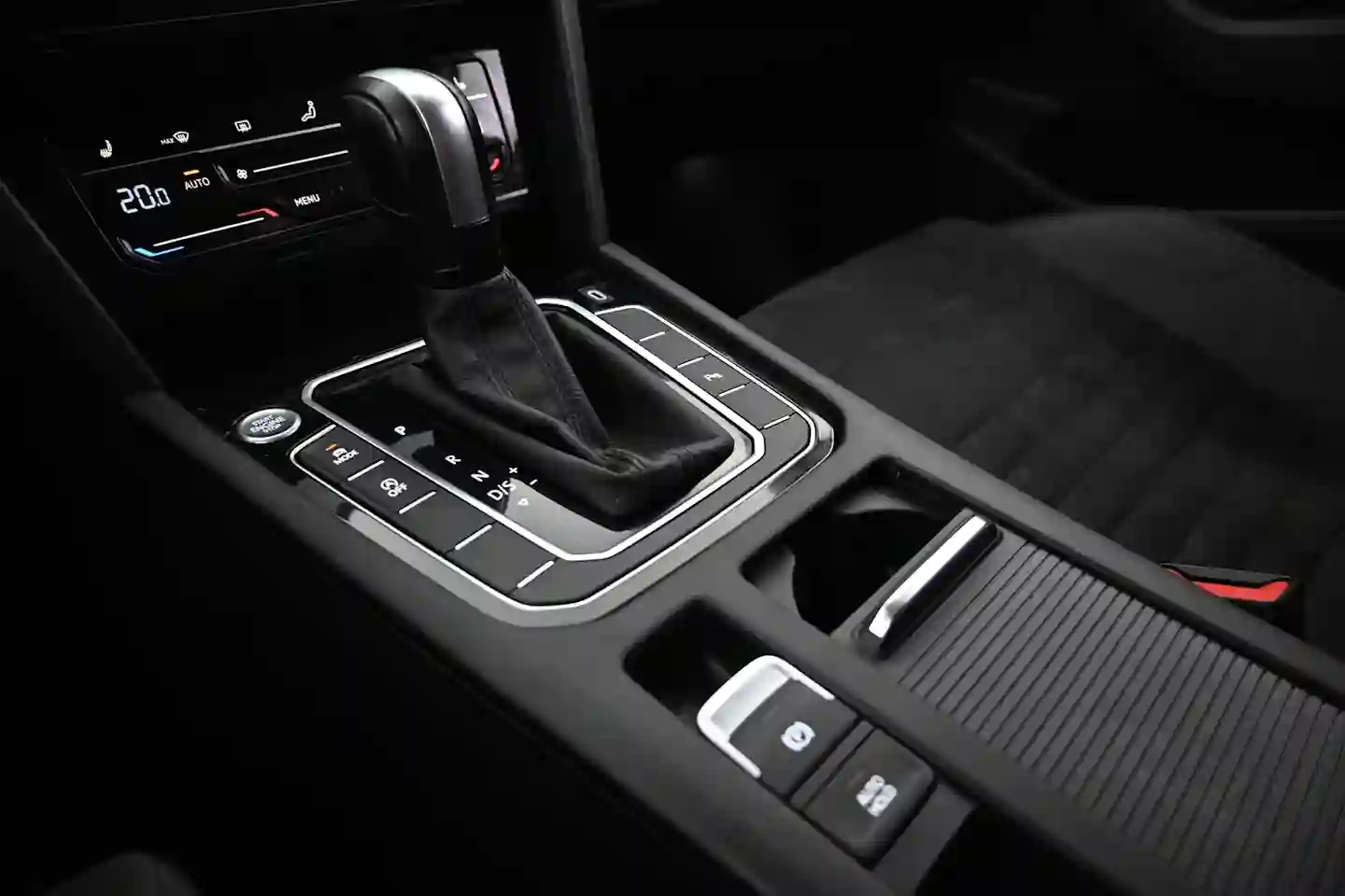 Car Image - 4WxI4rjex6lI6QBCWIs0GX