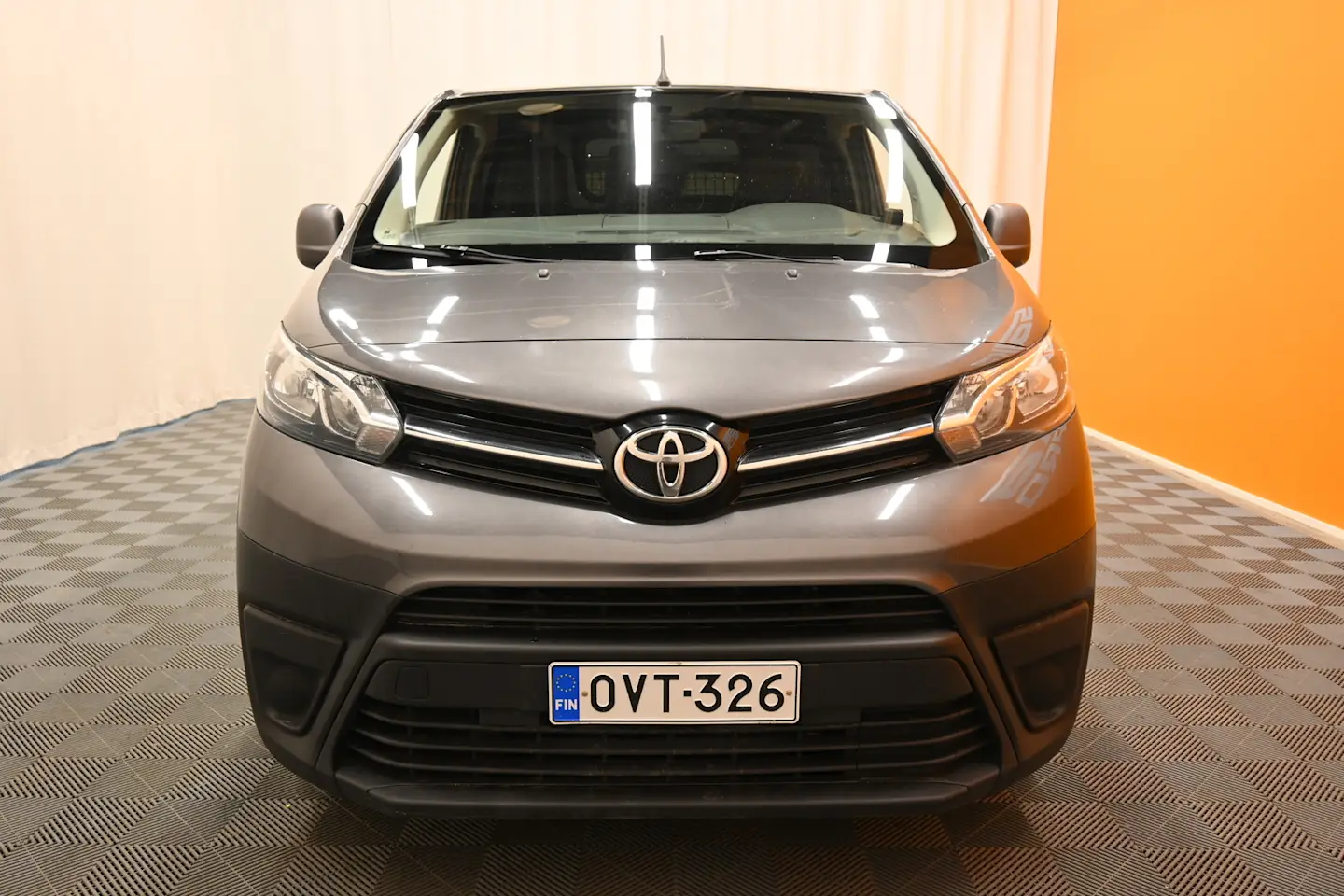 Car Image - 1kX3VQB4ncQfCmPfe7slfB
