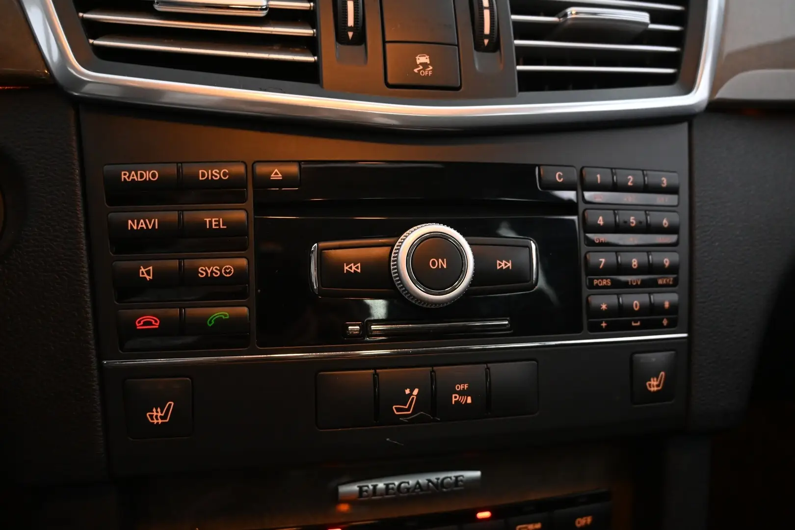 Car Image - 45HqfCx0iANGWvgquULkH