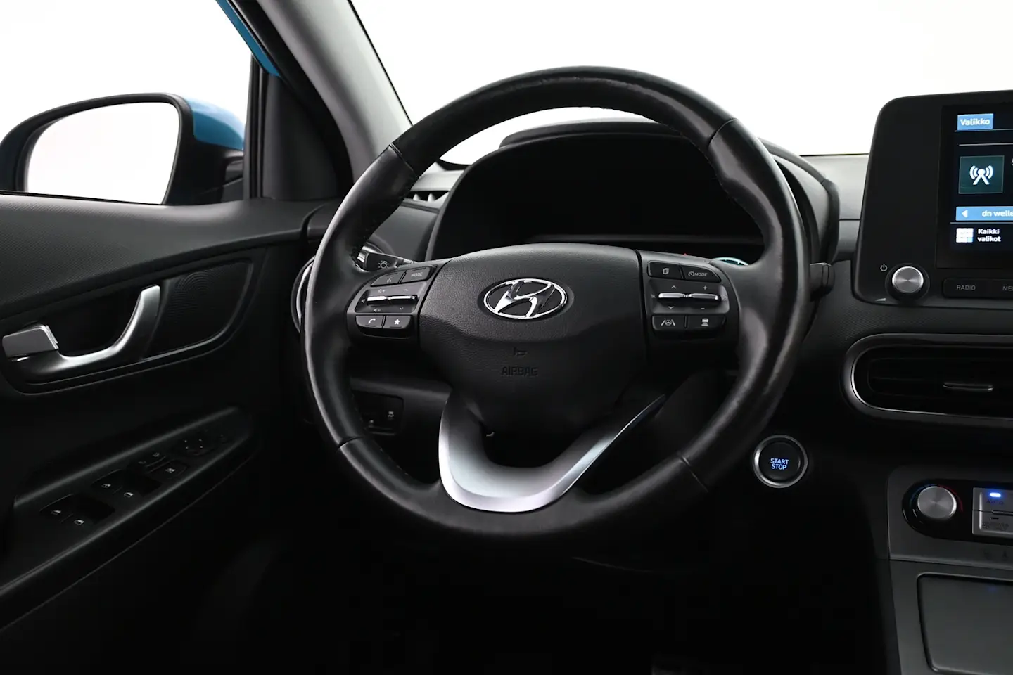 Car Image - 2pjATAr0LYPd7MzF66MD0u