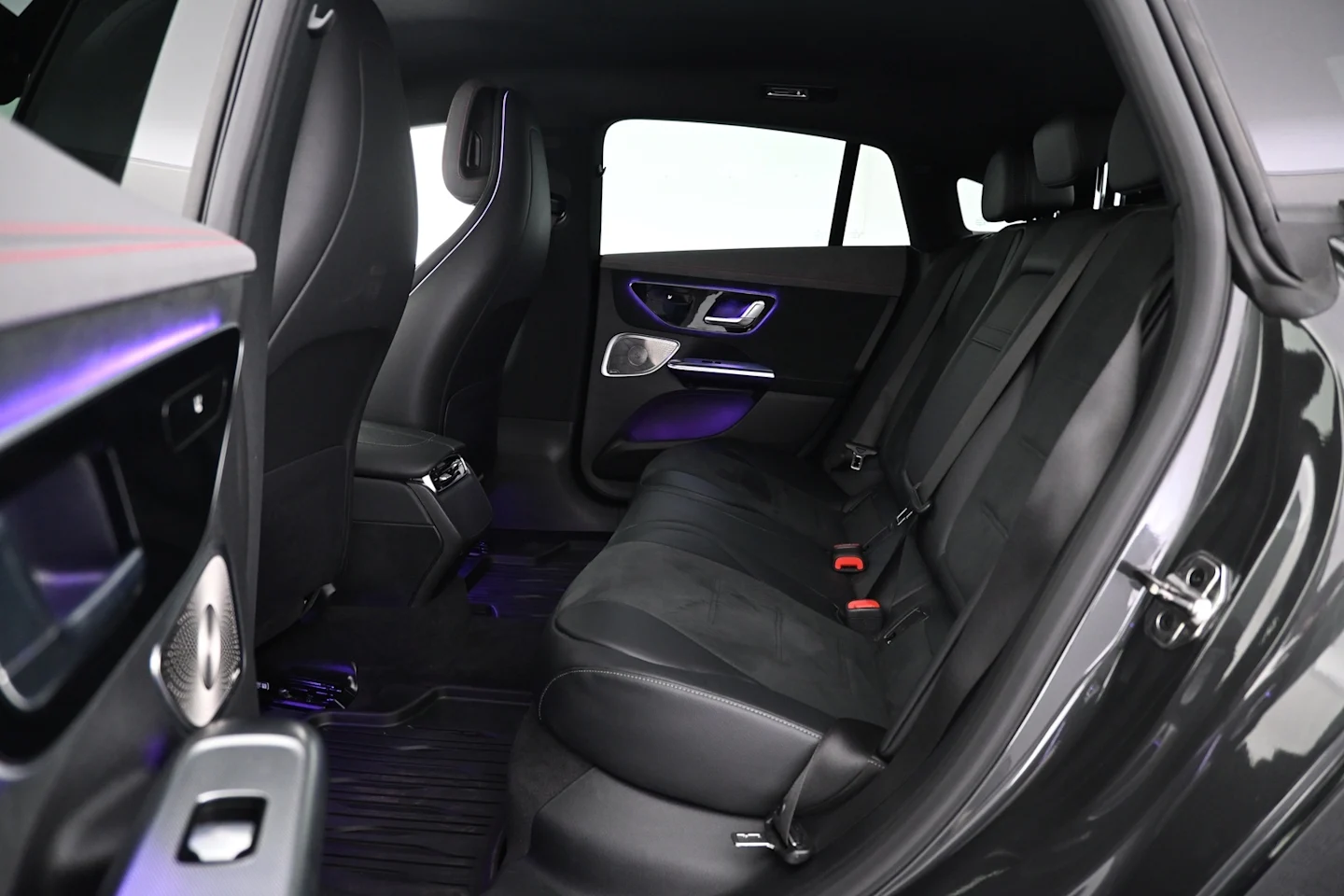 Car Image - 7fGZ7ztht2kHKUD8yBqrAo