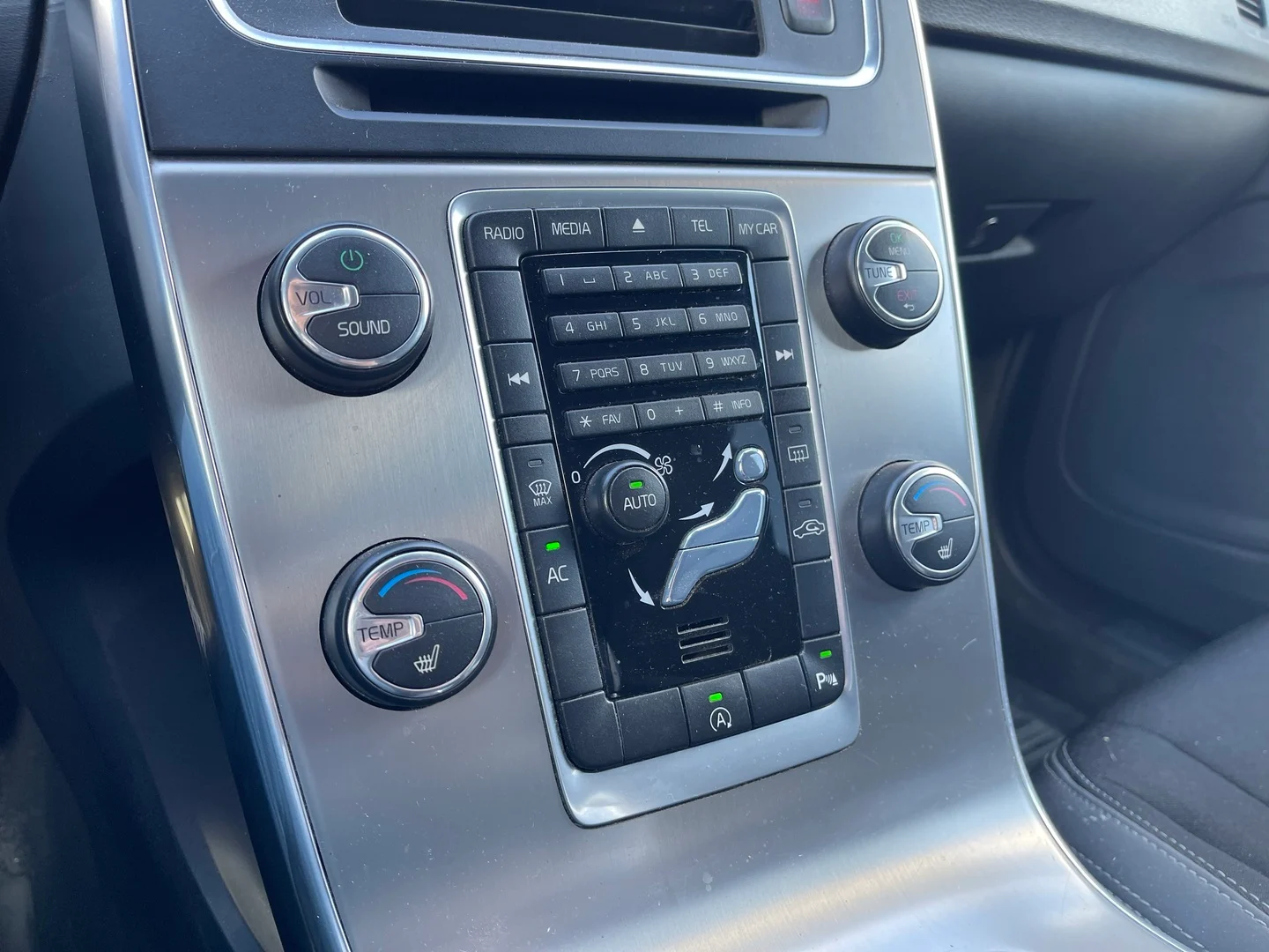 Car Image - 6gOrfLRZfSCtNzMa1Y0zSq
