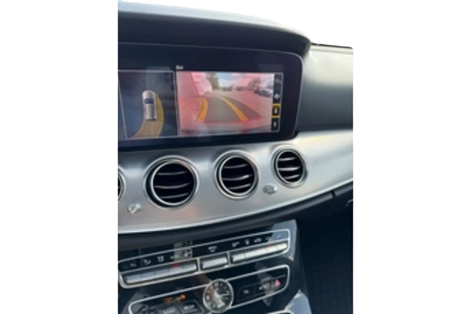 Car Image - 5jzRJtgpIhMJbStynV72XH