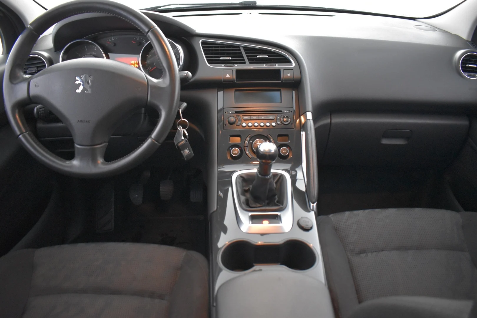 Car Image - 4fQQPI9NIF3ZzcImwI4ZBE