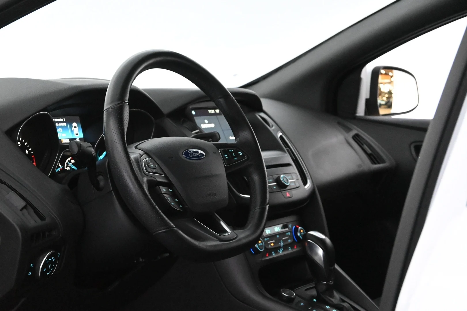 Car Image - mnJOK3obEsxXbRcEcwfnB