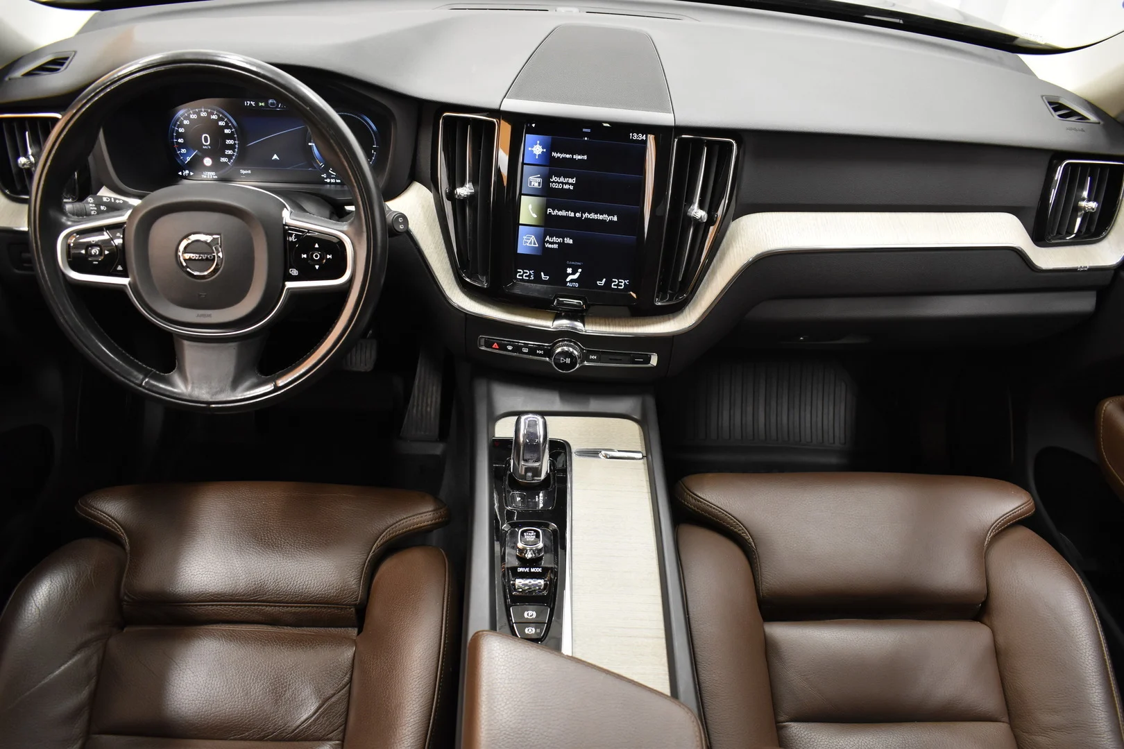 Car Image - 7plQebBNISFsQaoMpR5dNl