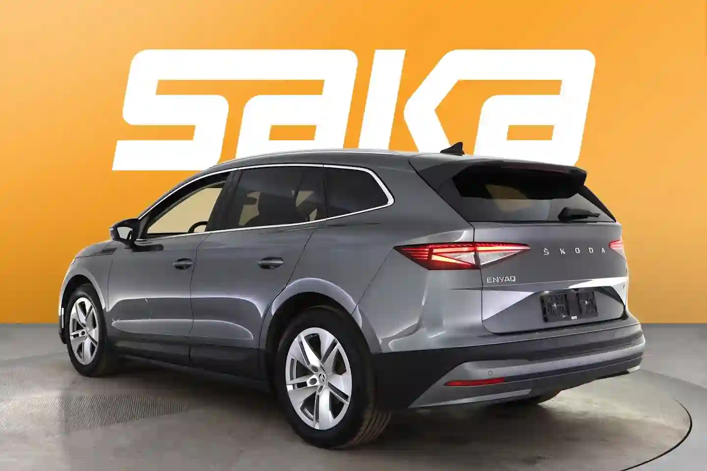 Car Image - 2k1pmQ7k6hpb9GOthuIof7