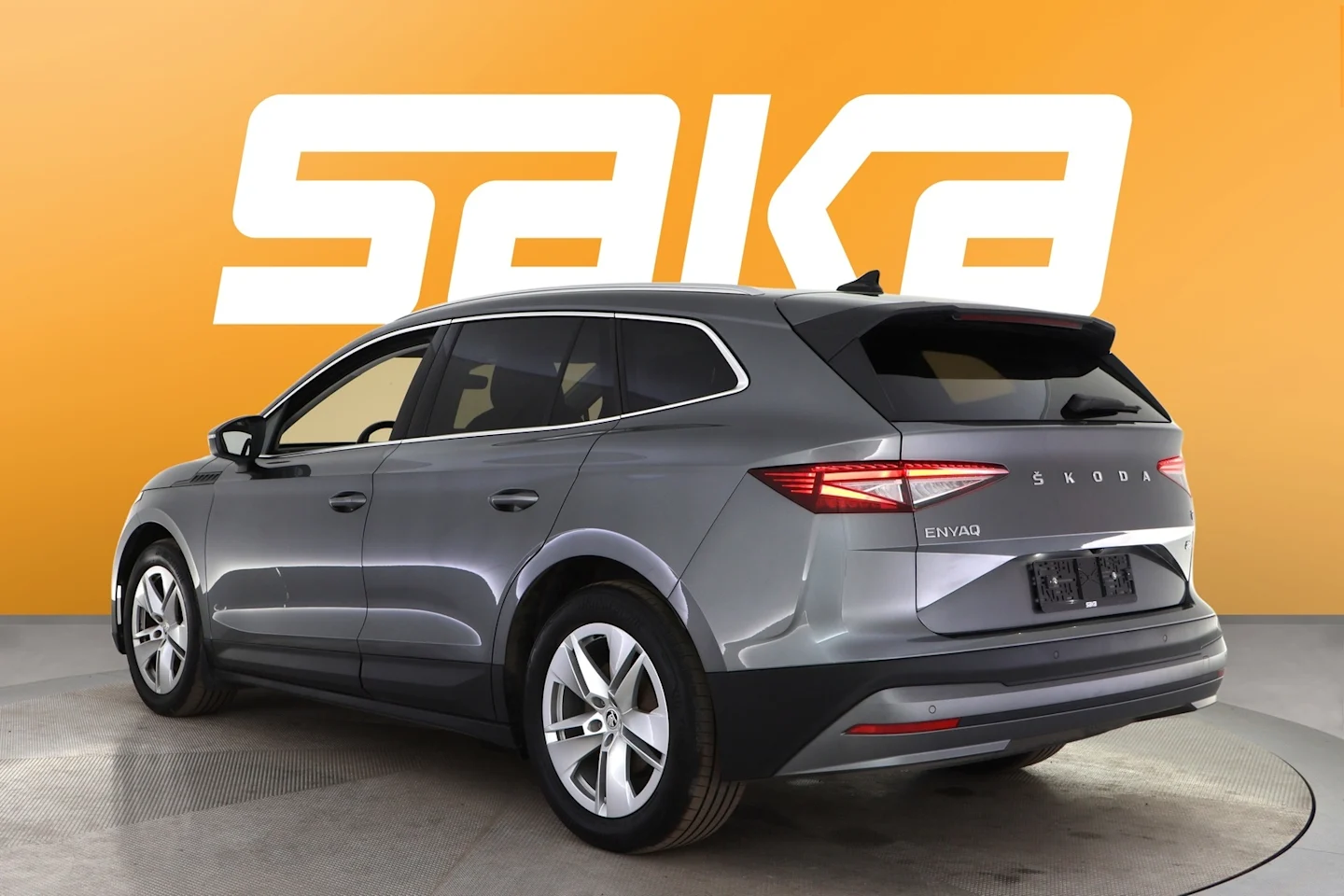 Car Image - 2k1pmQ7k6hpb9GOthuIof7
