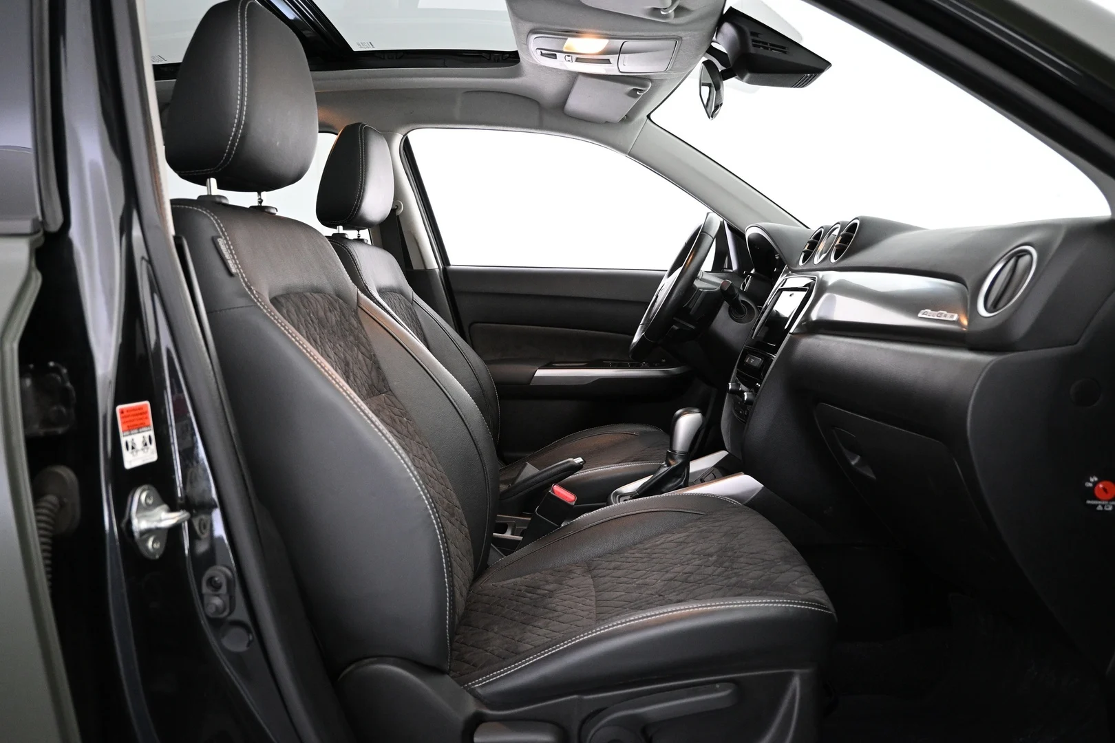 Car Image - 5Au6Wo1U2UhlsDgjDNCLUE